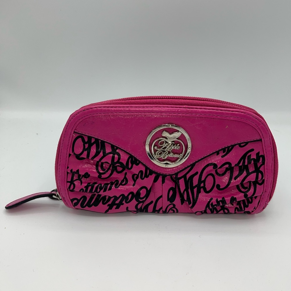 Vintage AppleBottoms wallet